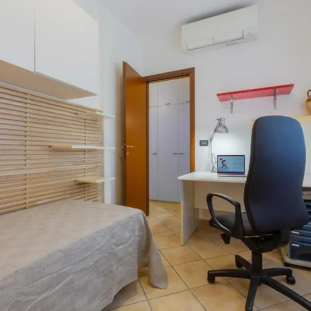 Guesthost - La Sammartina Garden X6